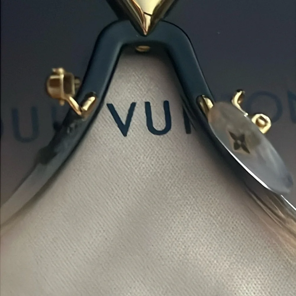 Good condition Rare Louis Vuitton Boogie Nights Sunglasses